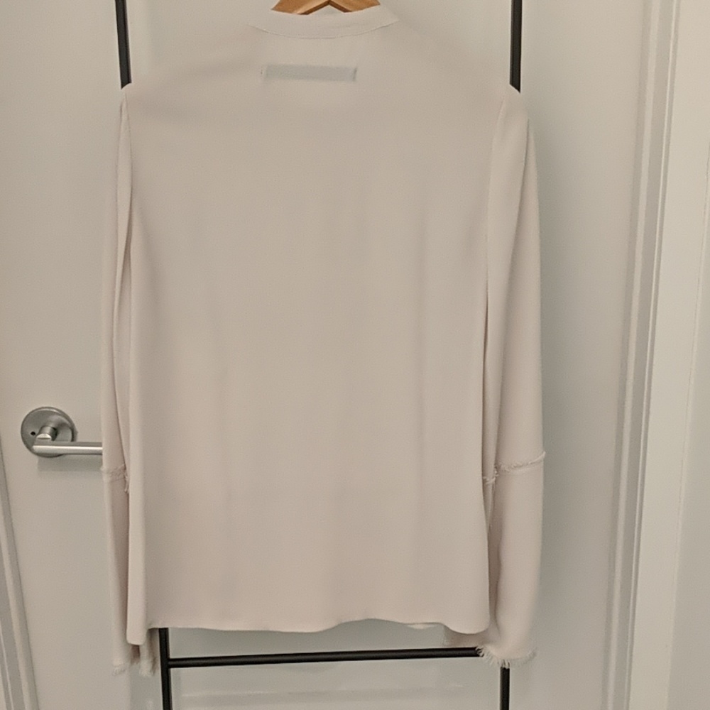 Raquel Allegra light gray blouse - Picture 4 of 4